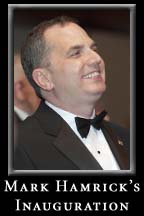 Mark Hamrick inaugurated as 104th National Press Club President.
